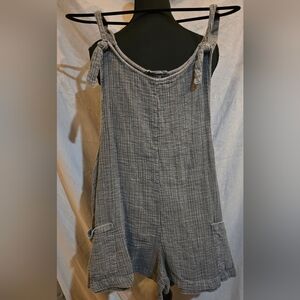 Kiwi & Punch Shorts Jumper W/pockets